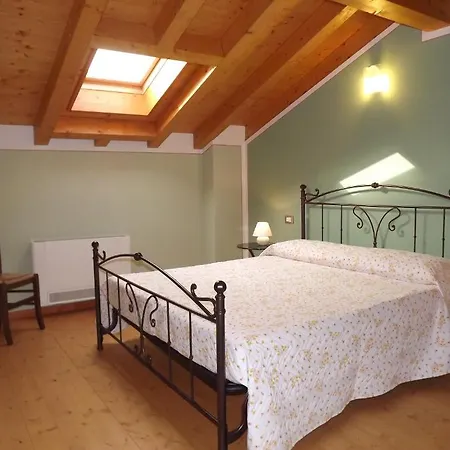 Cascina Rossano Farm stay Provaglio d'Iseo